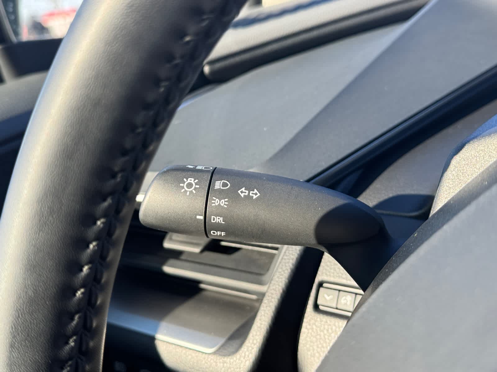 2023 Toyota Prius LE