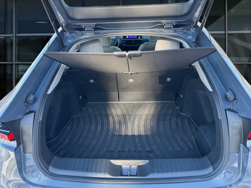 2023 Toyota Prius LE