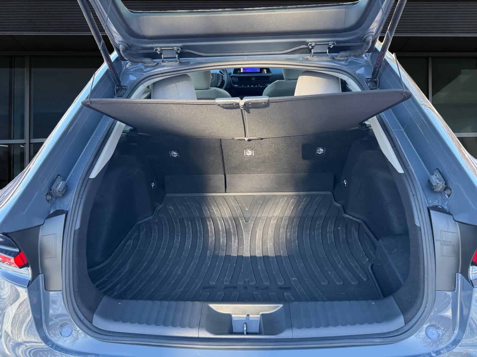 2023 Toyota Prius LE