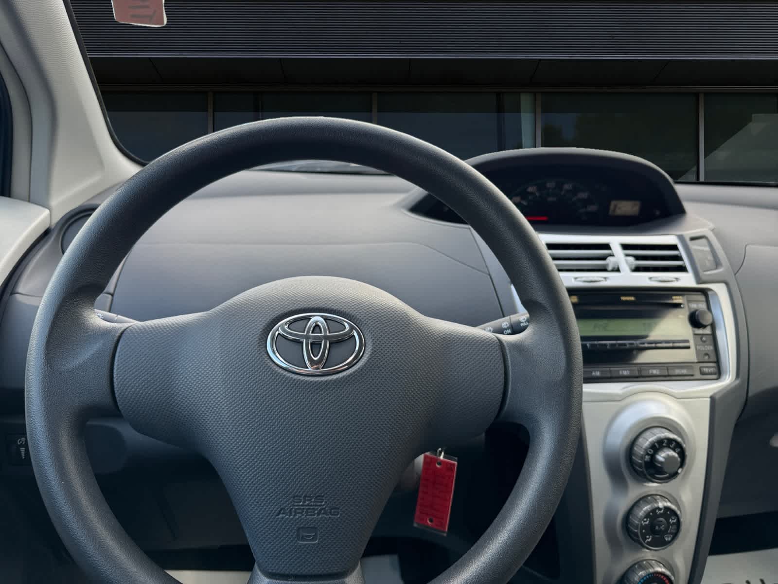 2008 Toyota Yaris 3dr HB Auto (Natl)