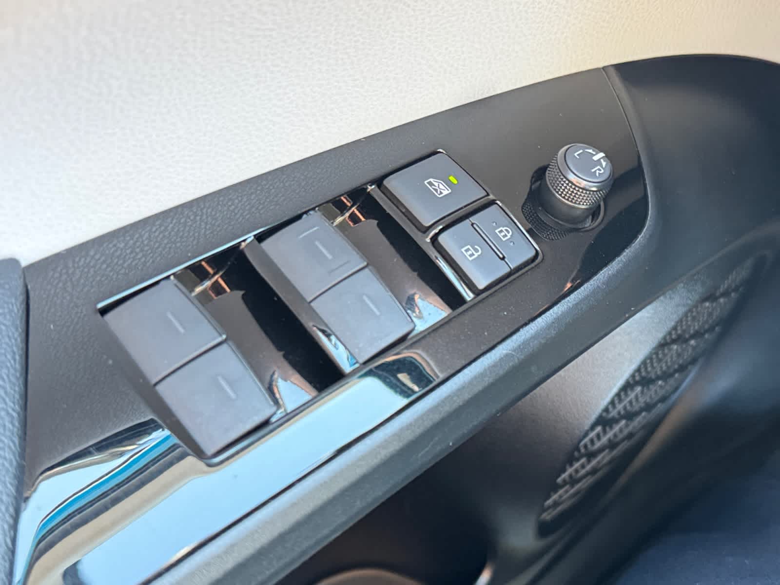 2019 Toyota Prius XLE