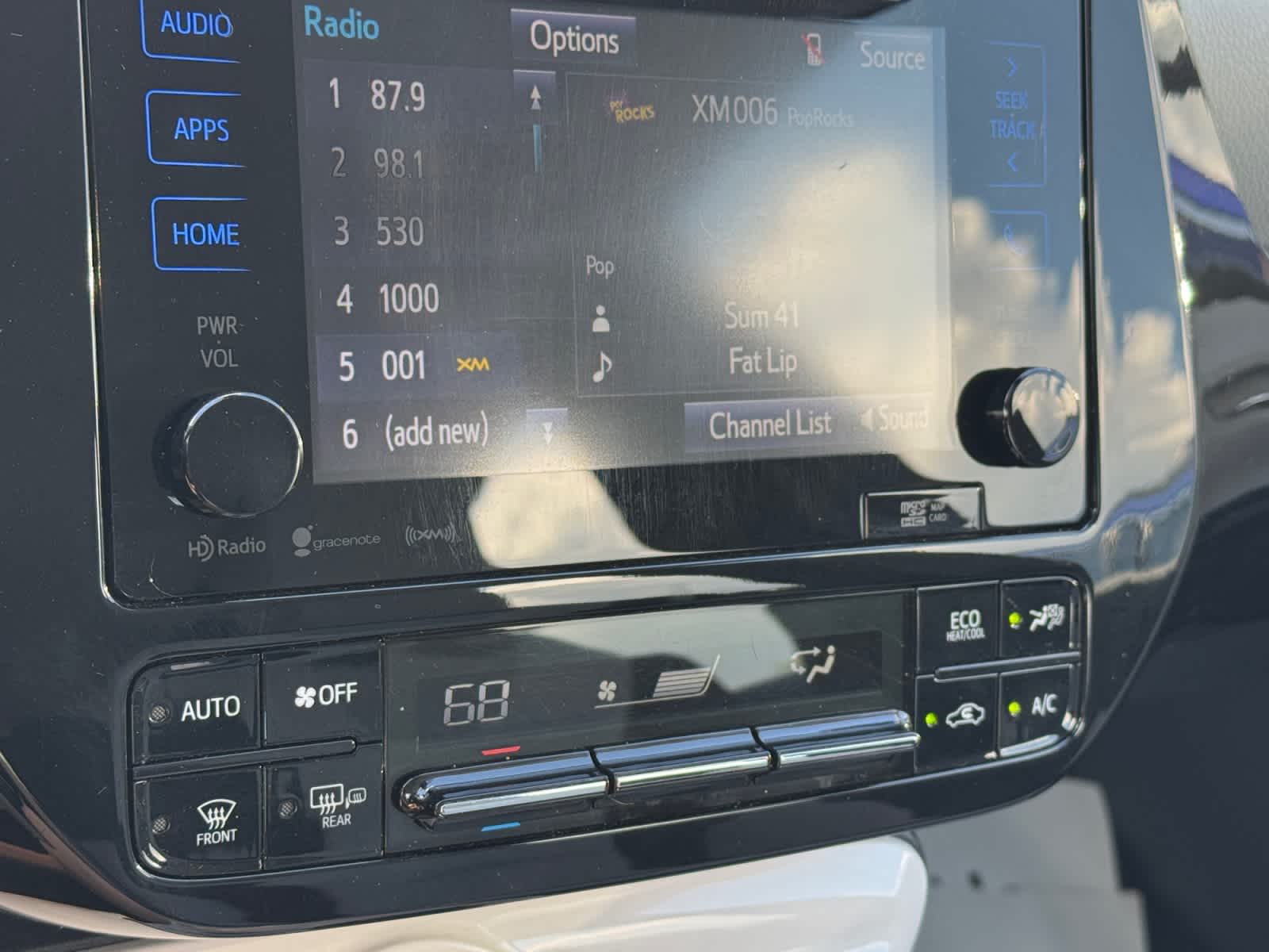 2018 Toyota Prius Three