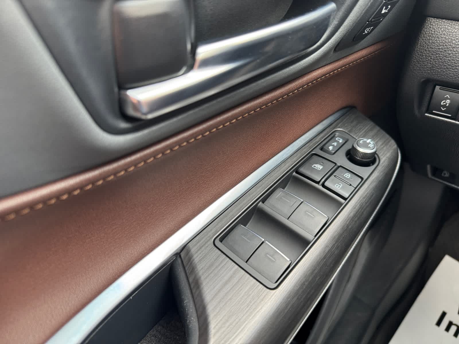 2023 Toyota Venza Limited