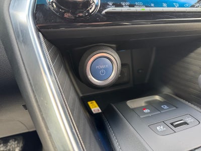 2022 Toyota Venza XLE