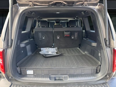 2025 Toyota Land Cruiser 4WD (Natl)