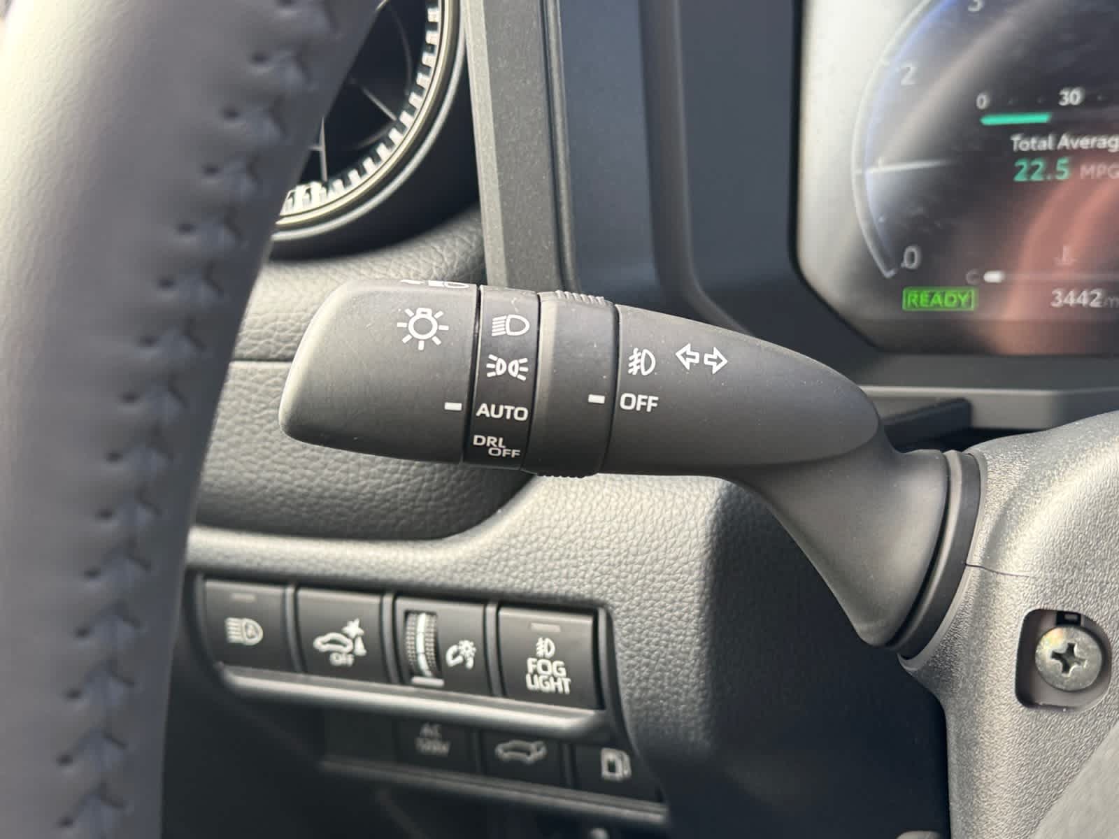 2025 Toyota Land Cruiser 4WD (Natl)