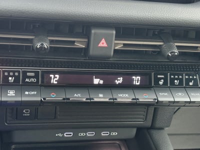 2024 Toyota Land Cruiser 4WD (Natl)