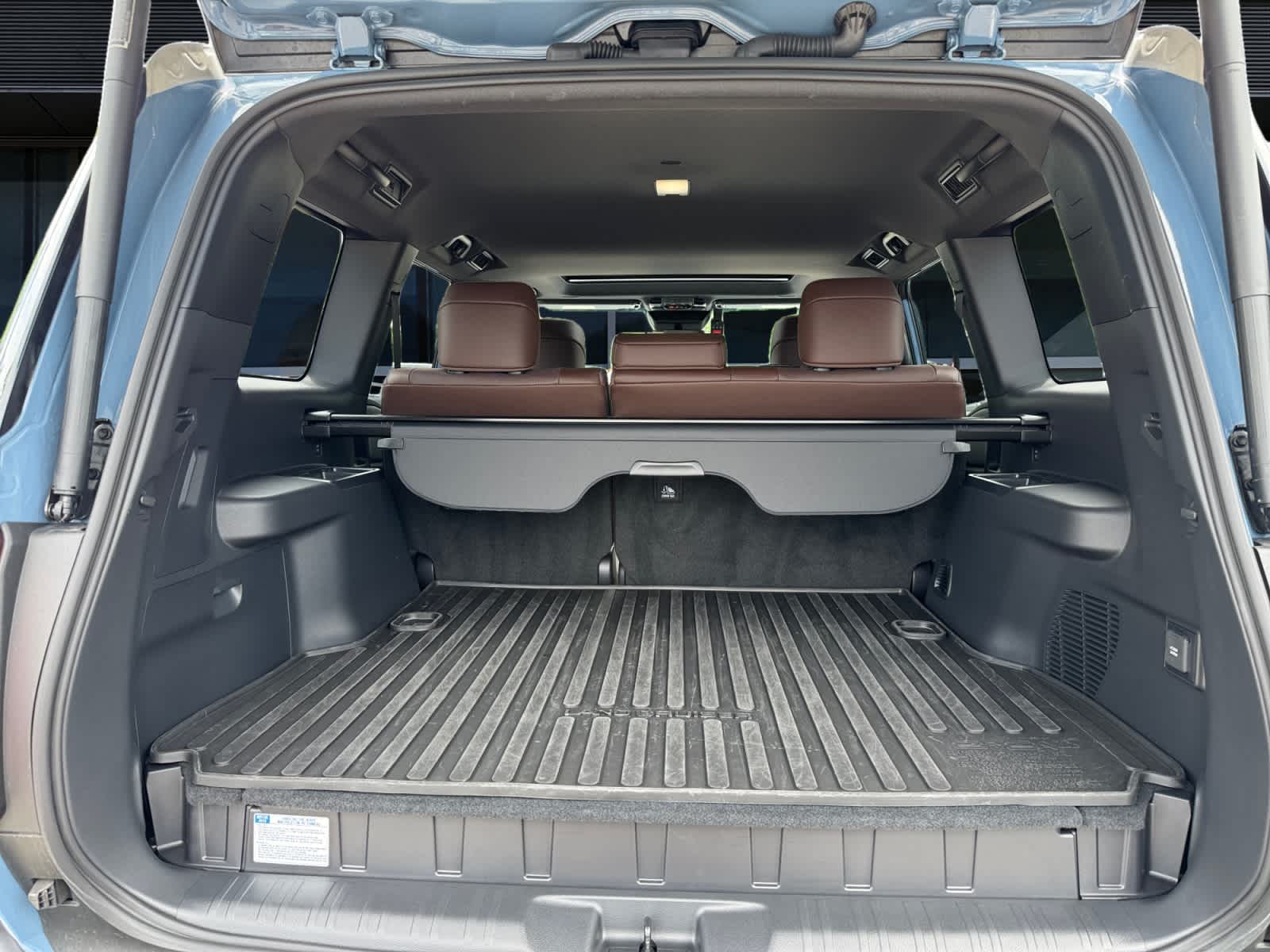 2025 Toyota Land Cruiser 4WD (Natl)