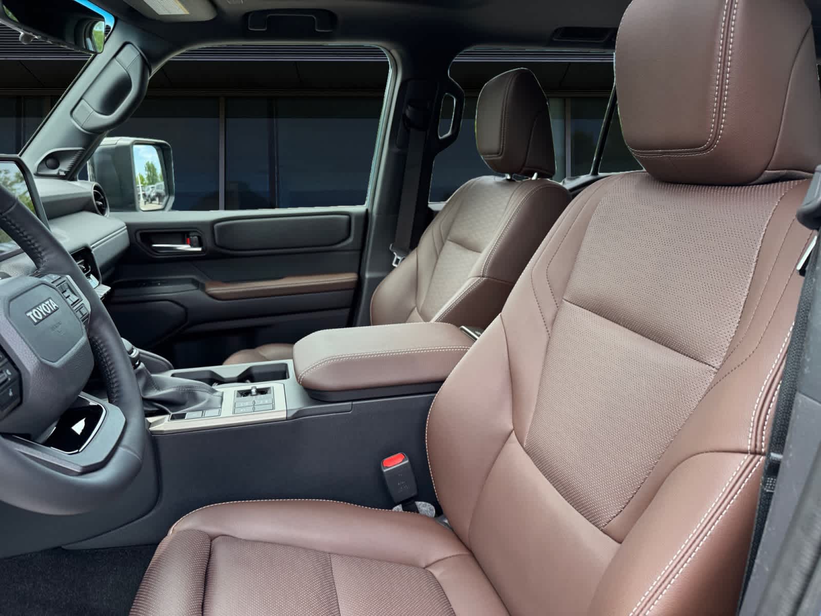 2025 Toyota Land Cruiser 4WD (Natl)