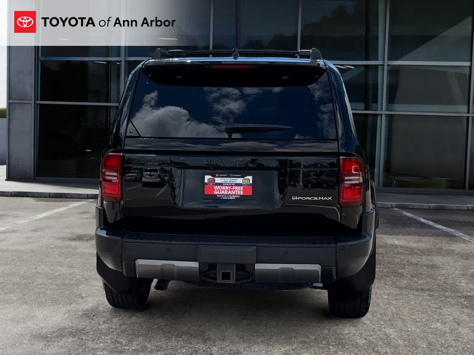 2024 Toyota Land Cruiser 4WD (Natl)