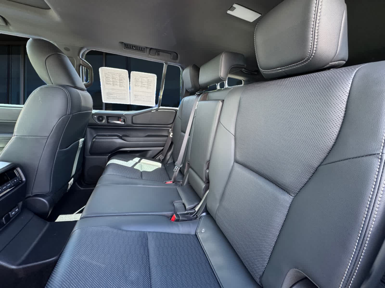 2024 Toyota Land Cruiser 4WD (Natl)