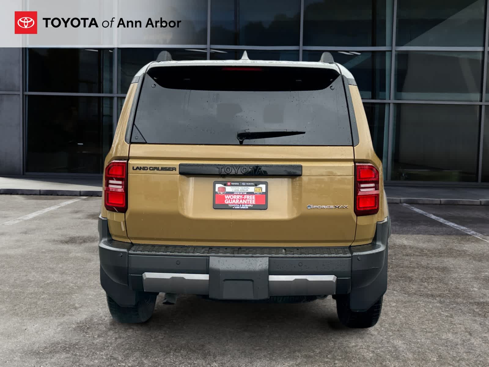 2024 Toyota Land Cruiser 4WD (Natl)