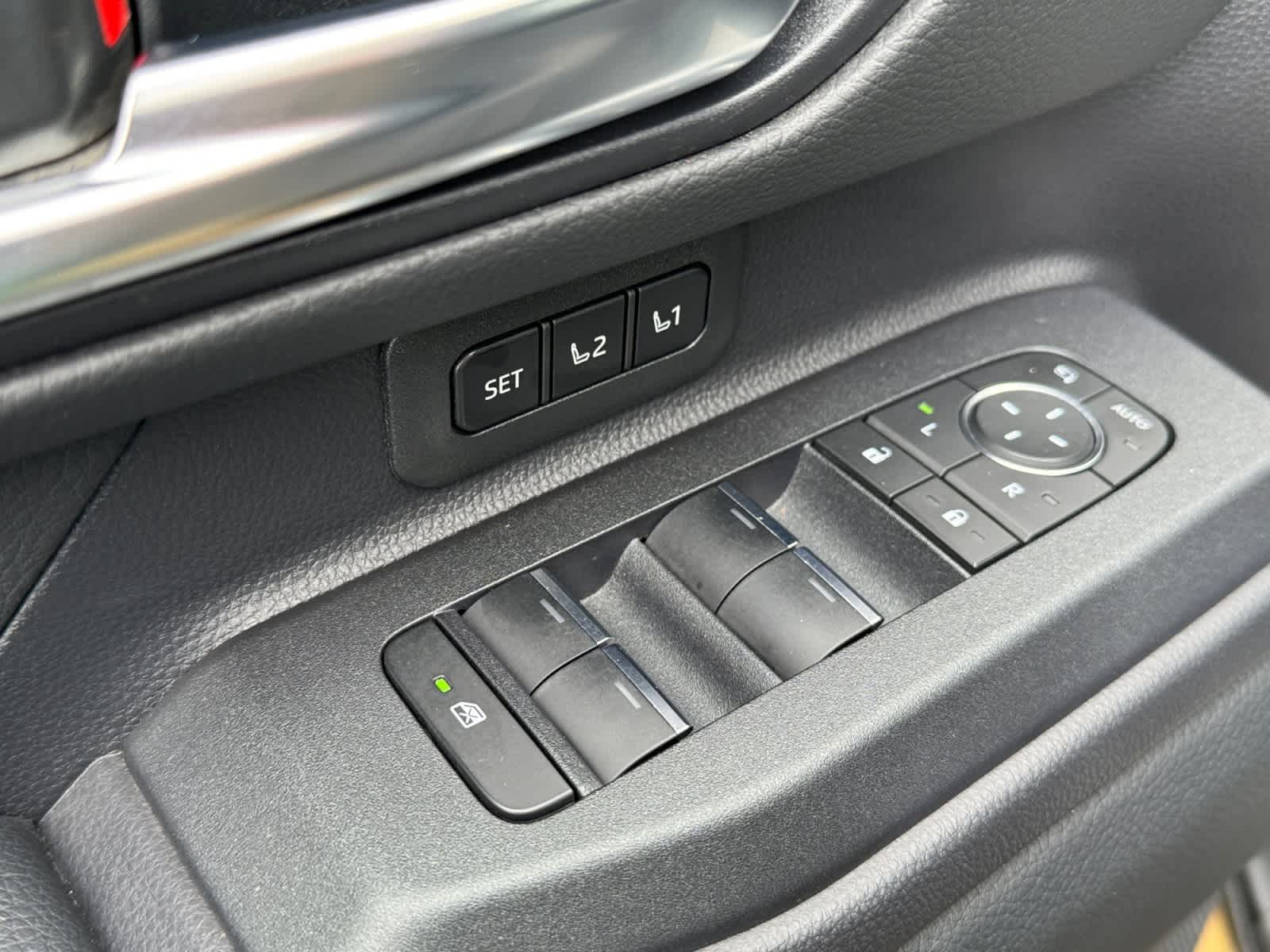 2024 Toyota Land Cruiser 4WD (Natl)