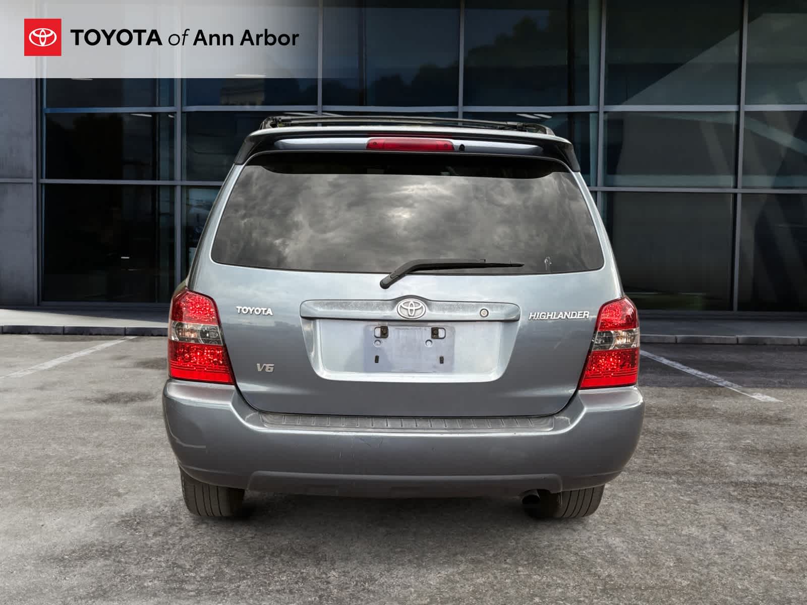 2005 Toyota Highlander 4dr V6 w/3rd Row (Natl)