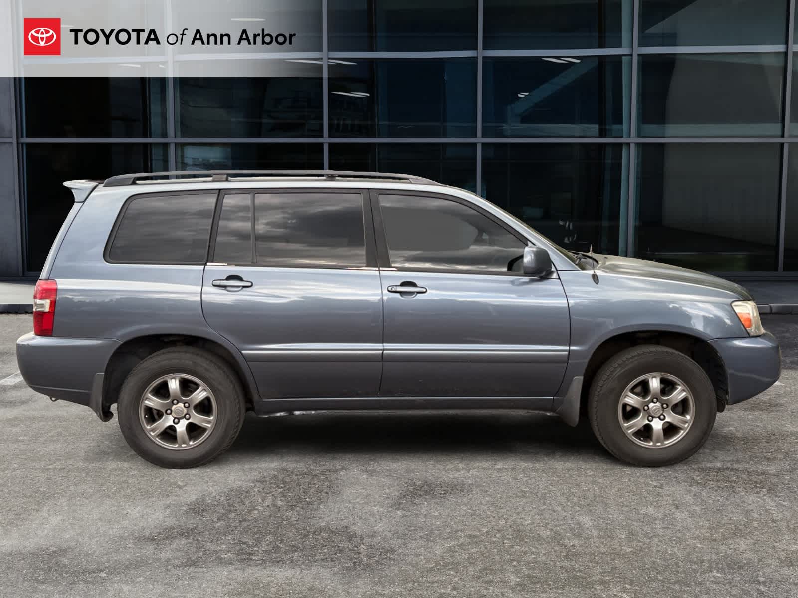 2005 Toyota Highlander 4dr V6 w/3rd Row (Natl)