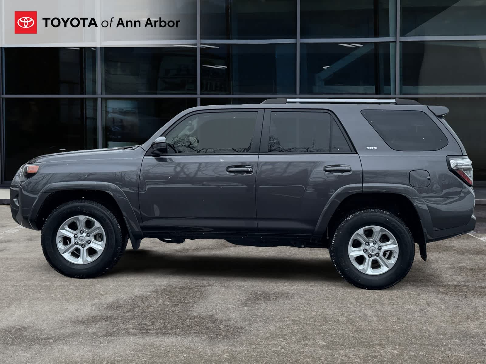 2023 Toyota 4Runner SR5