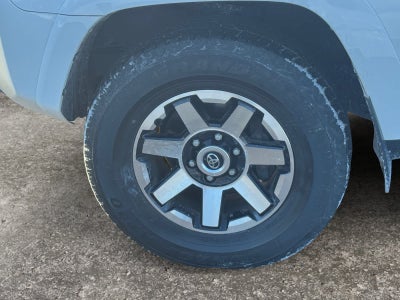 2023 Toyota 4Runner TRD Off Road