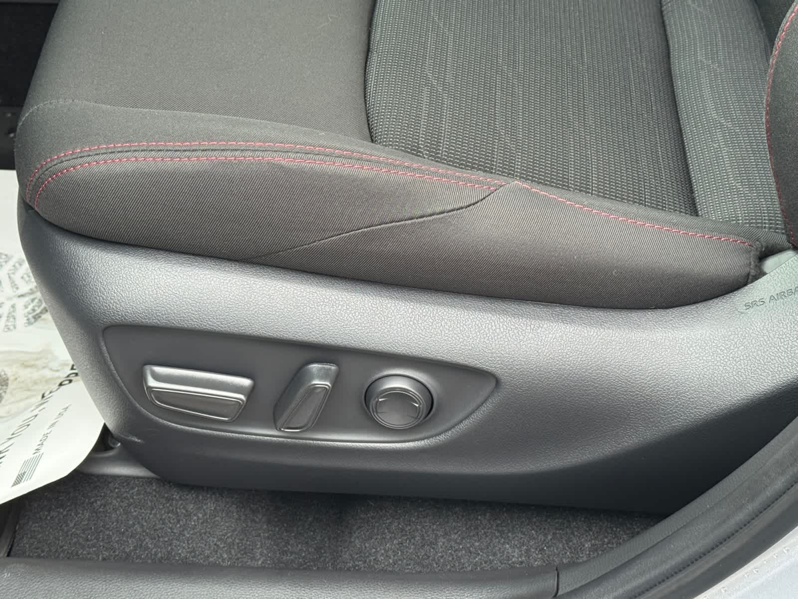 2025 Toyota RAV4 Plug-In Hybrid SE