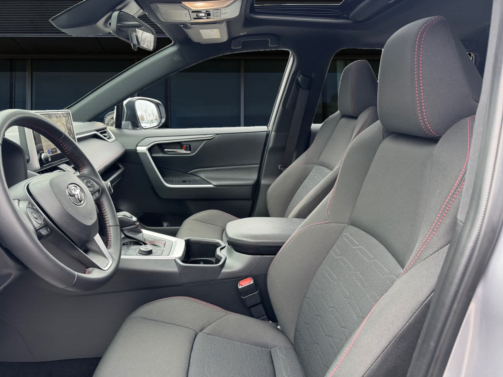 2025 Toyota RAV4 Plug-In Hybrid SE