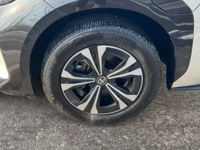 2024 Toyota bZ4X XLE