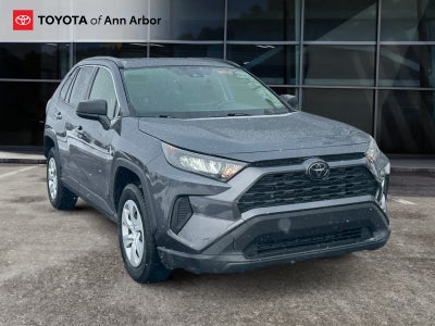 2020 Toyota RAV4 LE