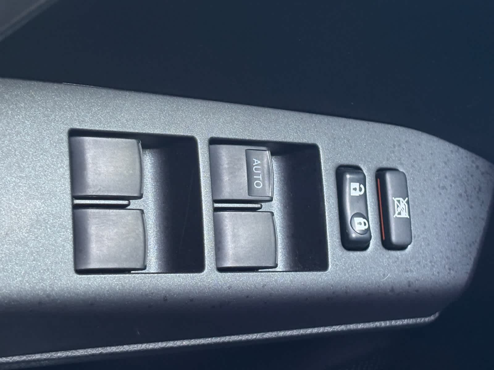 2017 Toyota RAV4 Hybrid XLE