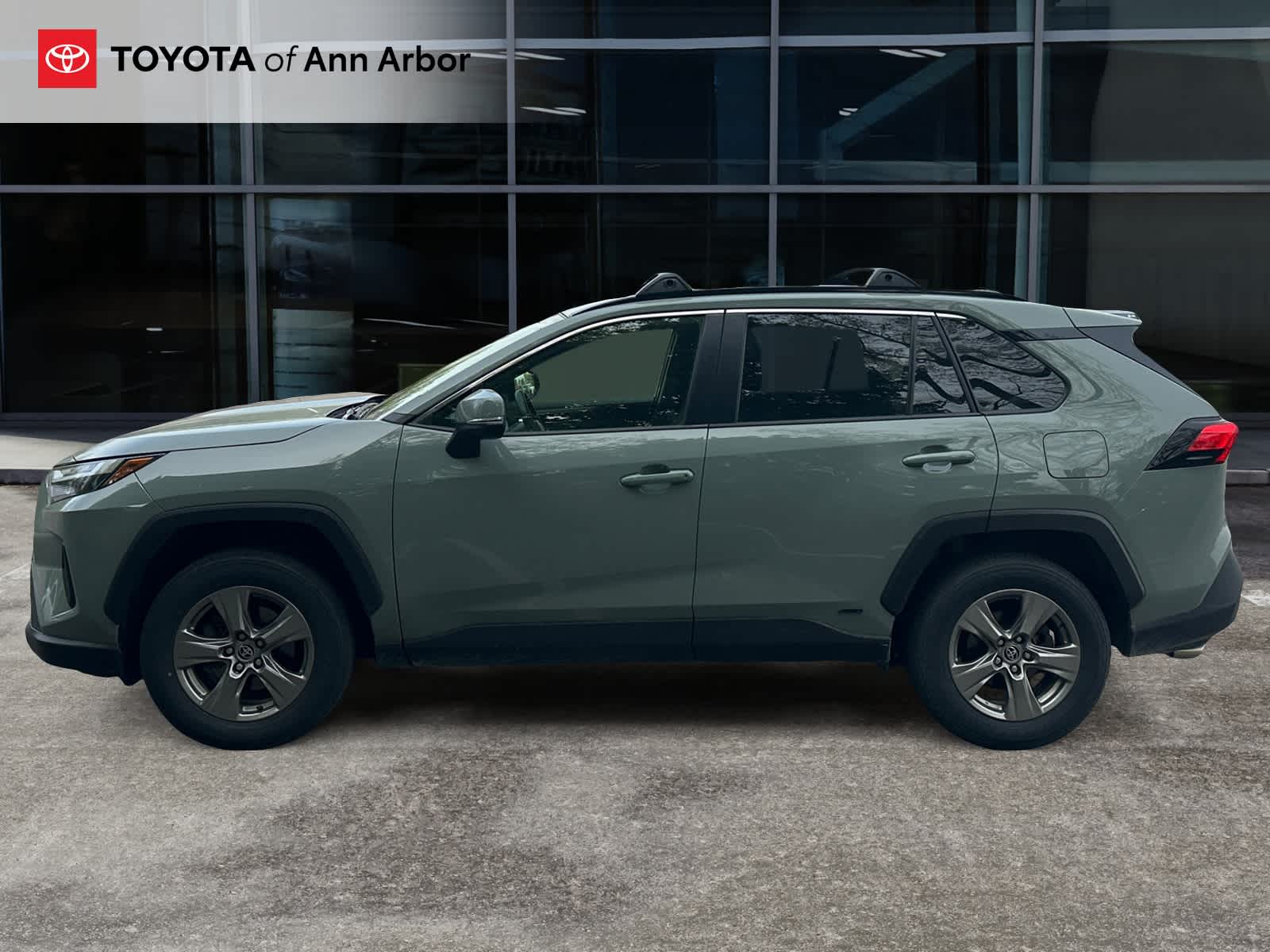 2023 Toyota RAV4 Hybrid XLE