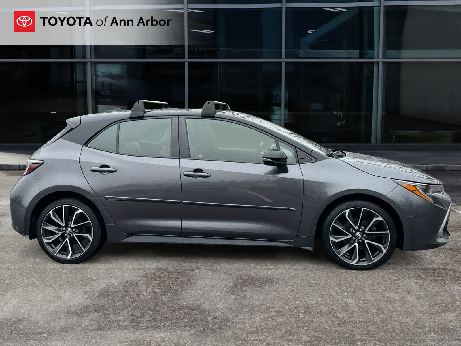 2021 Toyota Corolla Hatchback XSE