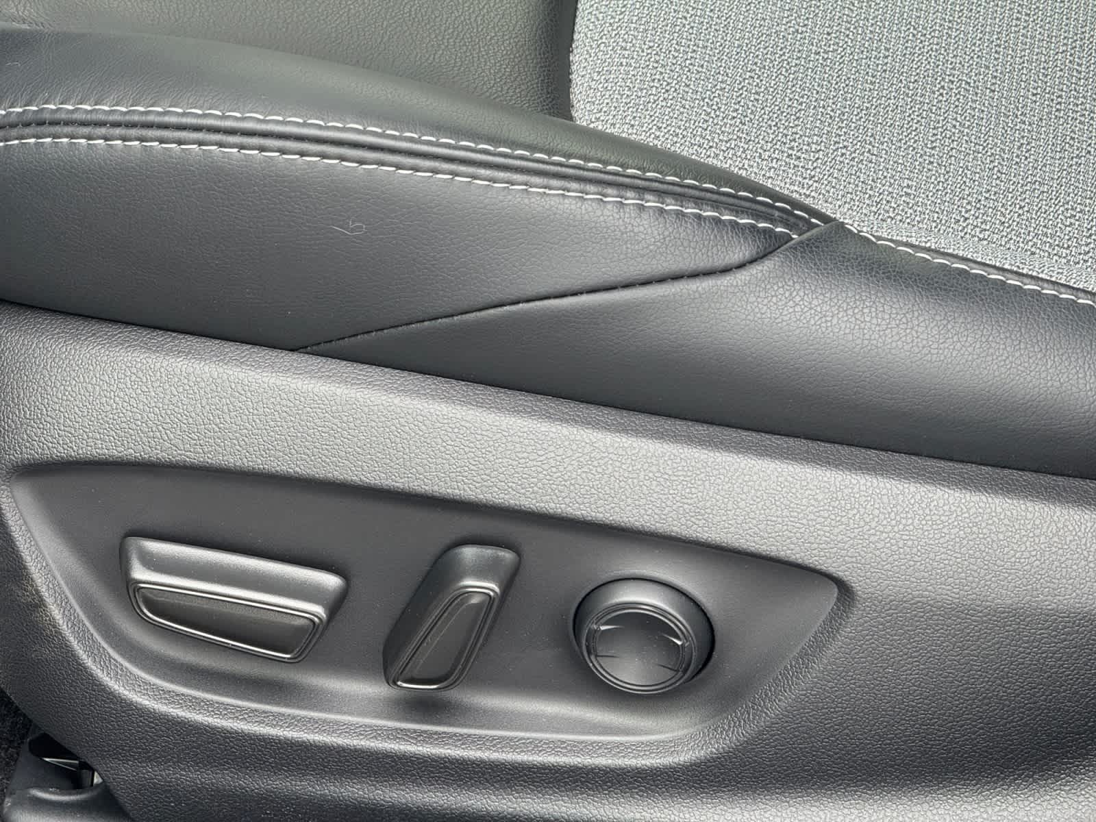 2025 Toyota Corolla XSE