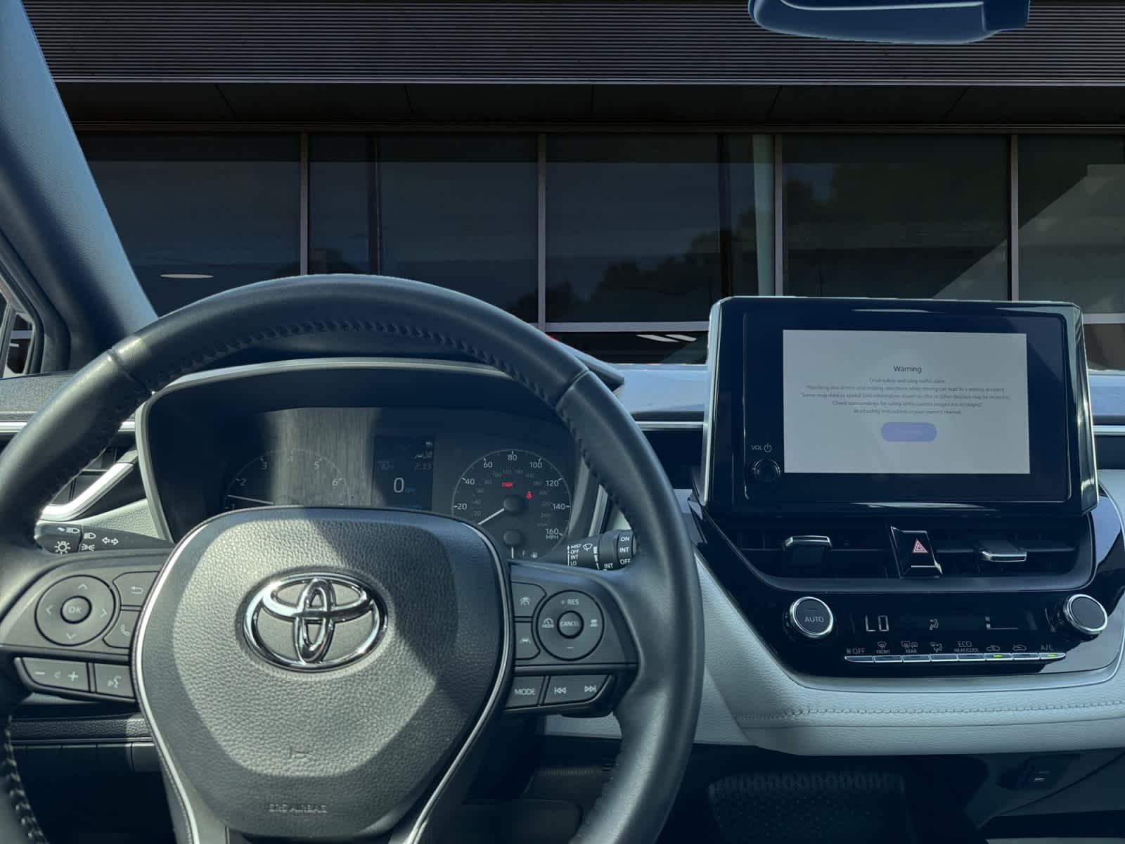 2023 Toyota Corolla Hatchback SE