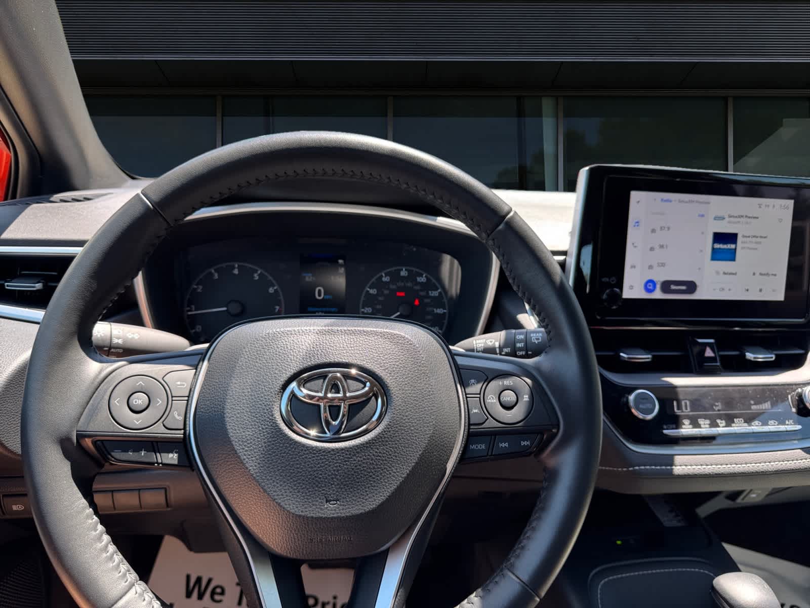 2024 Toyota Corolla Hatchback SE