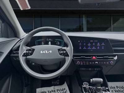 2023 Kia Niro EX