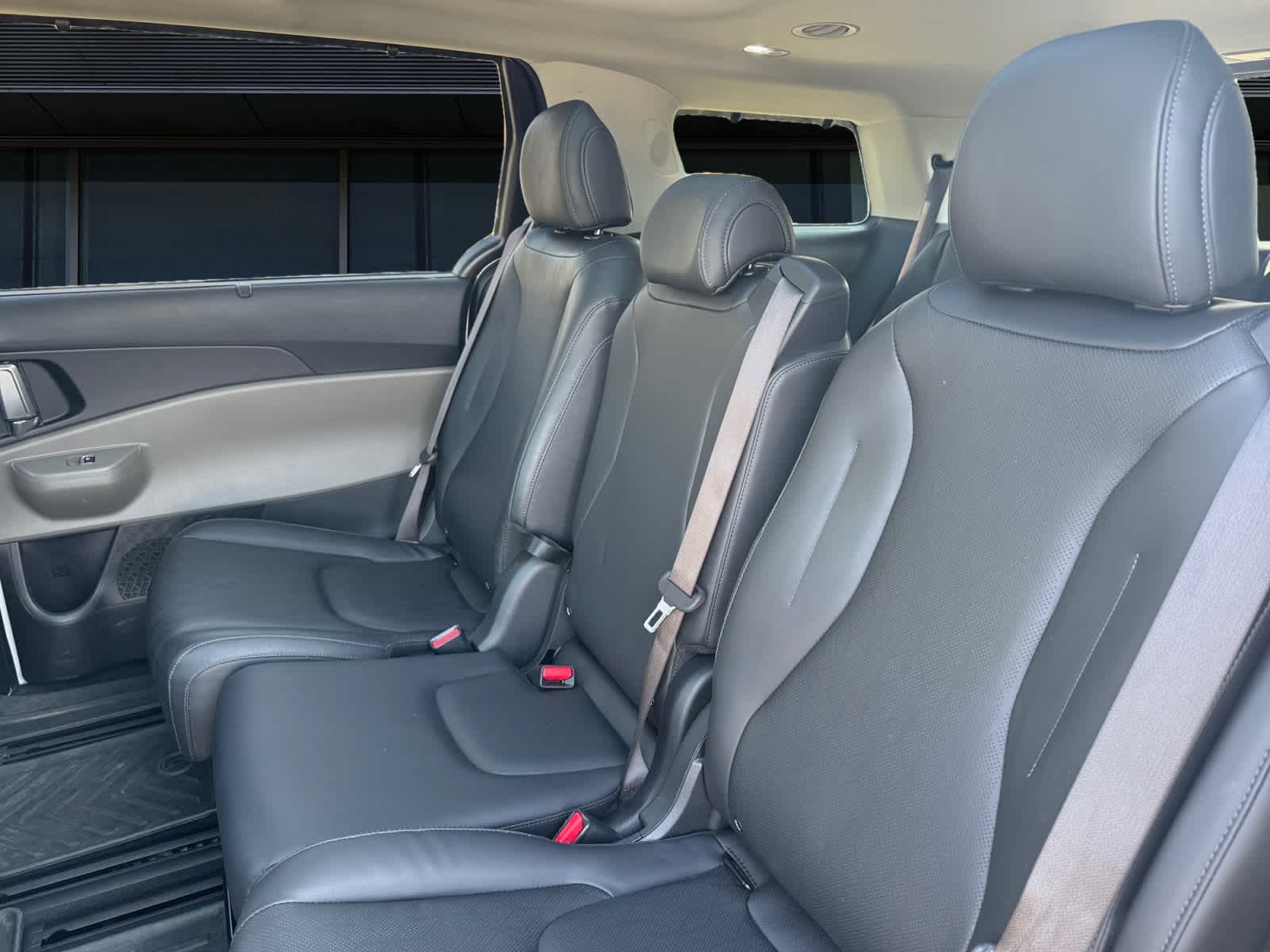 2025 Kia Carnival Hybrid SX