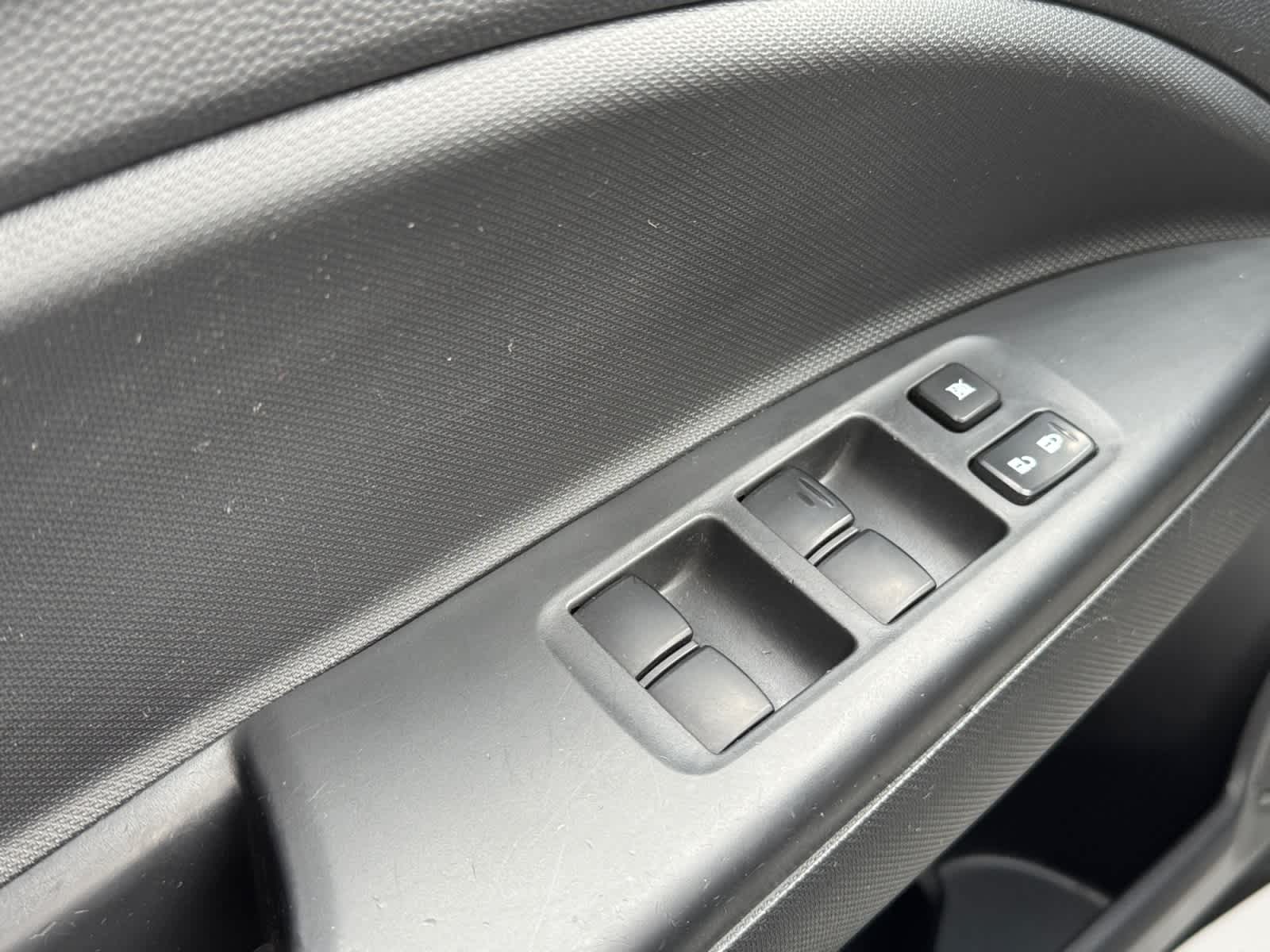 2015 Mitsubishi Mirage ES