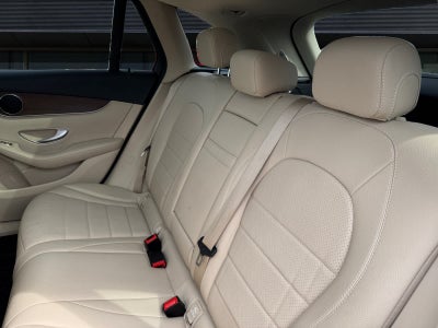 2021 Mercedes-Benz GLC 300 GLC 300